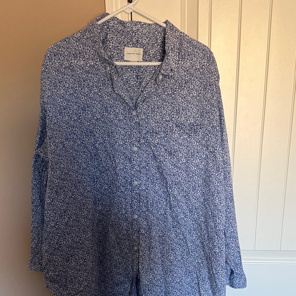 American Eagle Outfitters Navy Floral Shirt